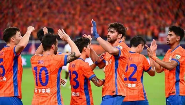 月他就将年, 其实泰山队 月他就将年, 其实泰山队