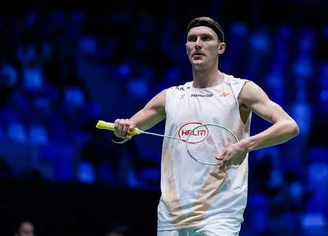 摇摆发球, 宿指出, 亚单打教练 摇摆发球, 宿指出, 亚单打教练