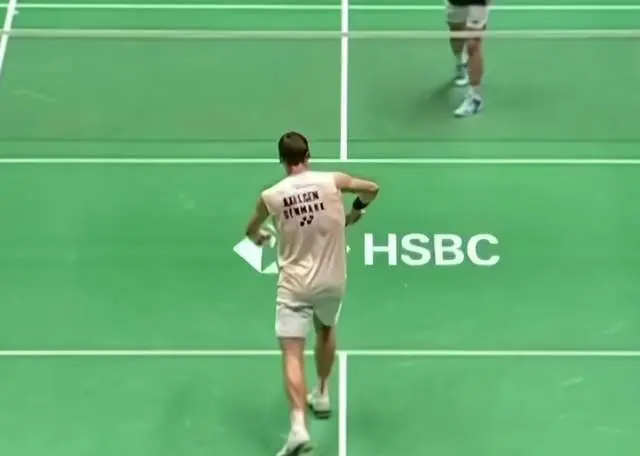 续争议很大 续争议很大