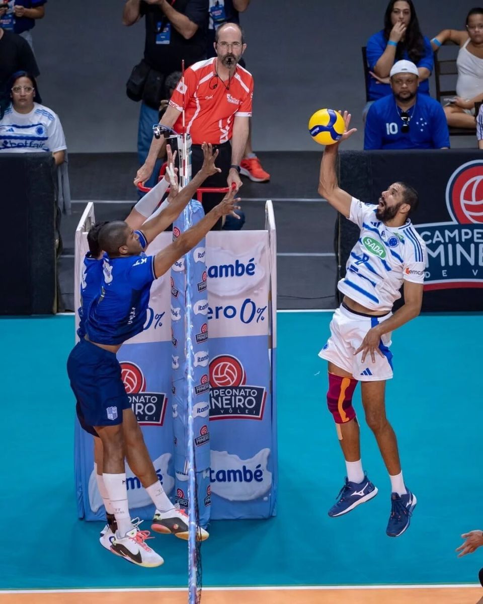 次跻身决赛, IMwNt, 中以 次跻身决赛, IMwNt, 中以